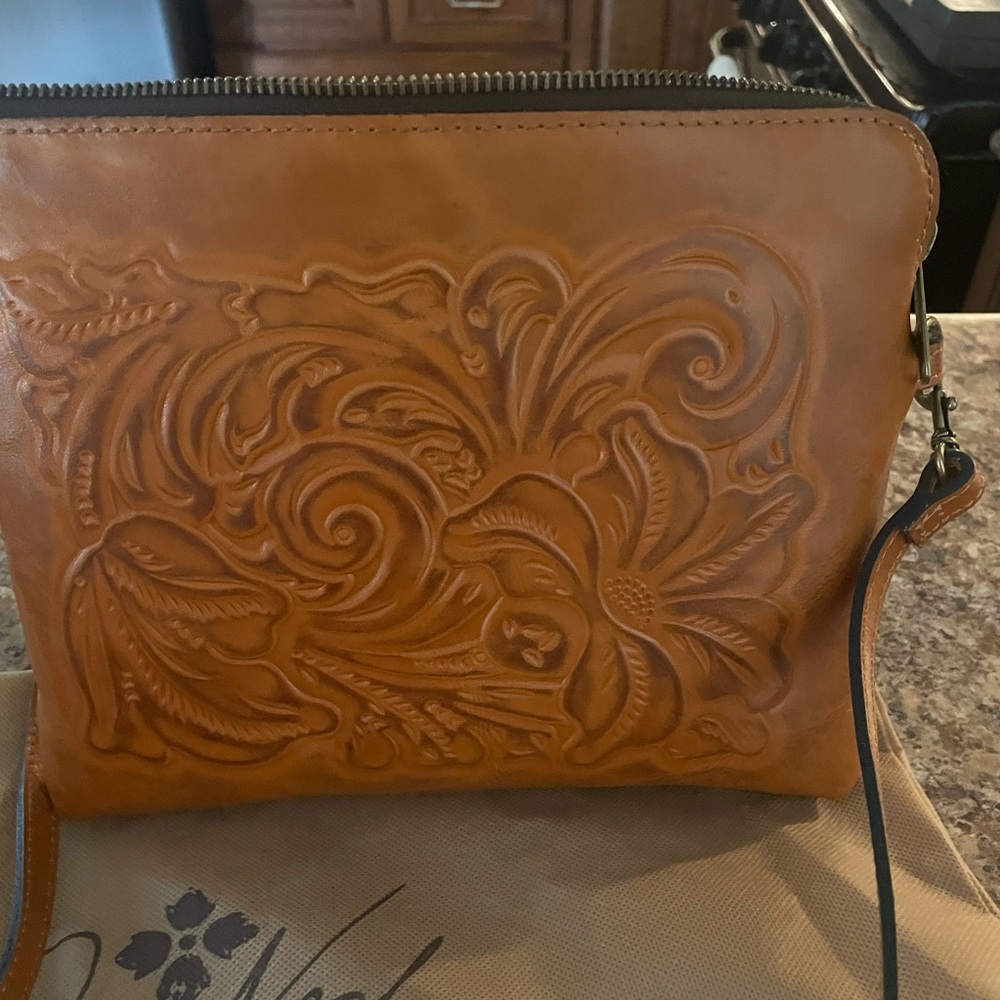 Crossbody leather purse